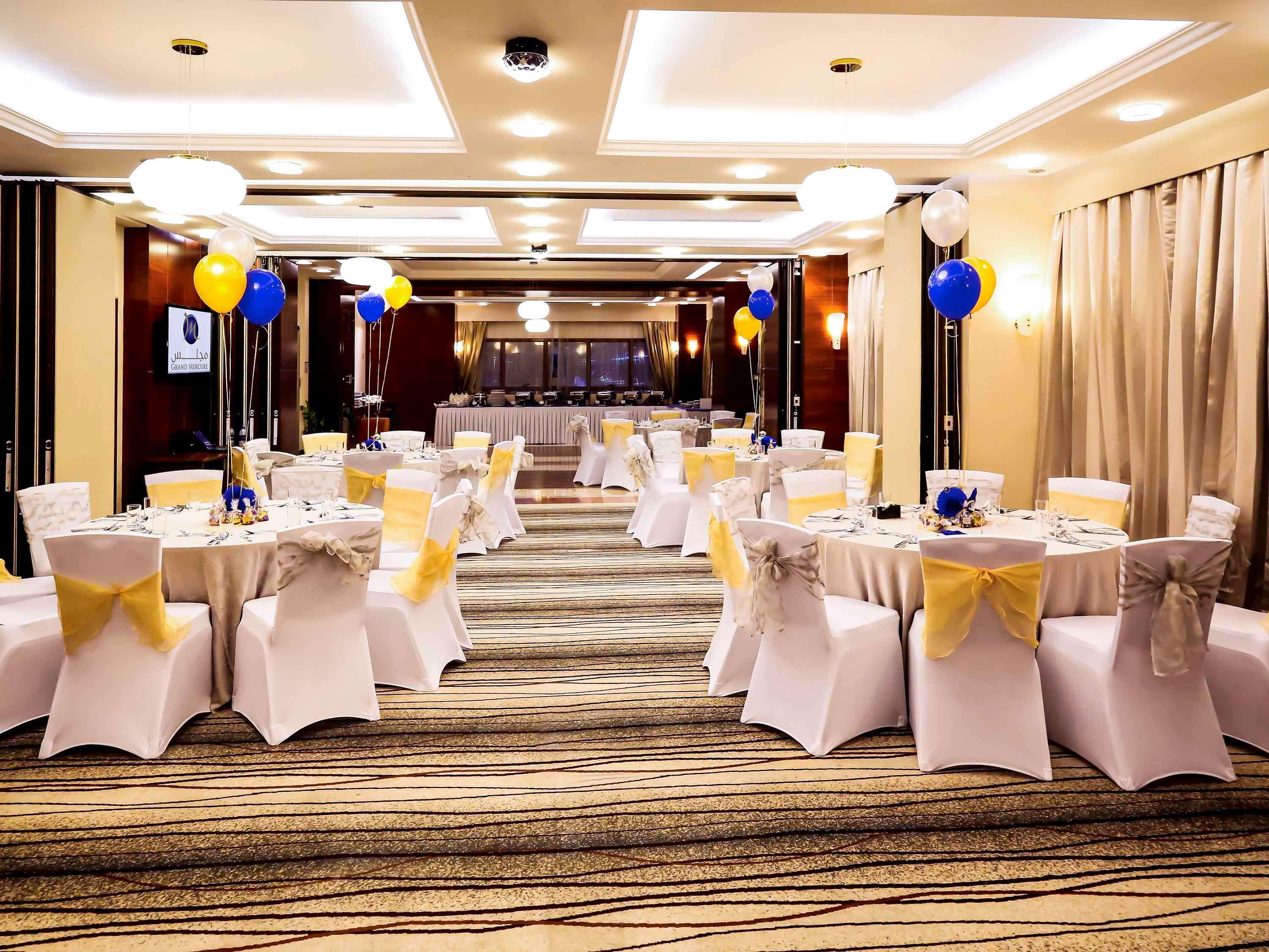 Grand Mercure Majlis Residences Abu Dhabi Luaran gambar The ballroom at the hotel